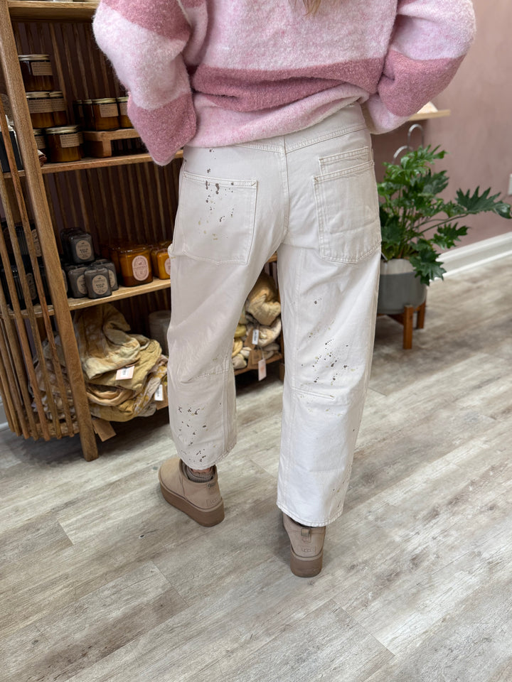 We The Free Moxie Pull-On Barrel Jeans / White