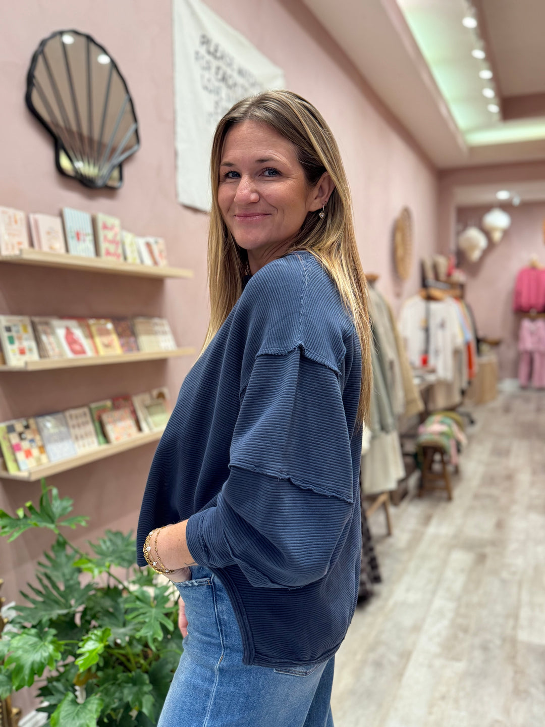 We The Free Total Eclipse Tee / Deeper Iris