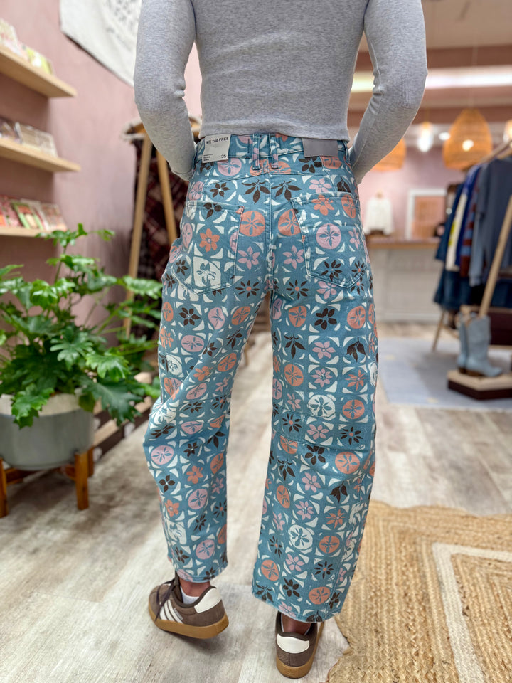 We The Free Good Luck Printed Barrel Jeans / Jade Combo