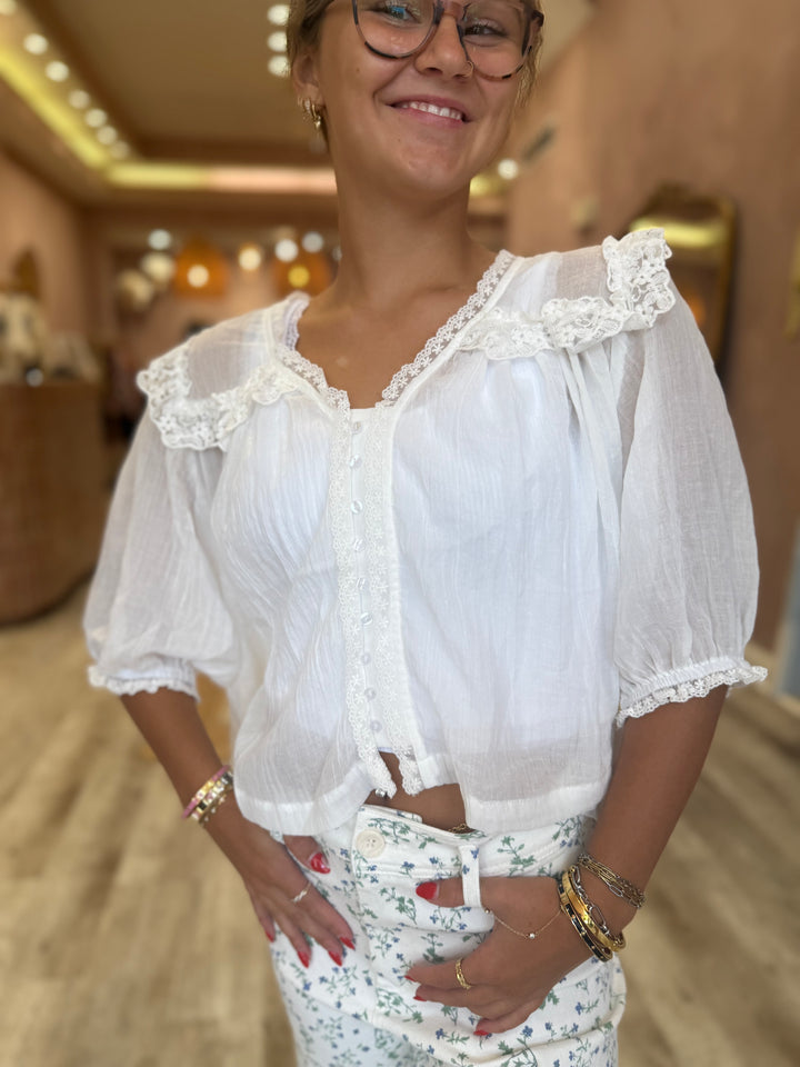 Charming Blouse