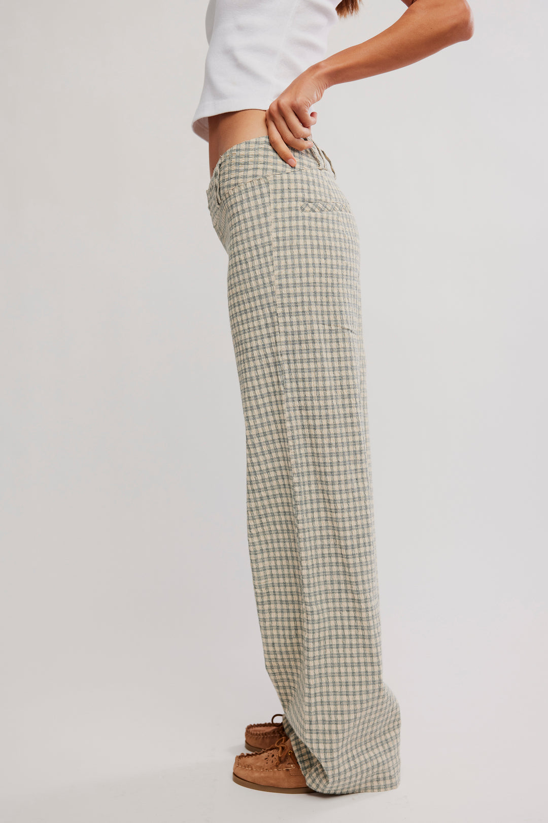 Free People Time Flies Low-Rise Clean Trousers / Neutral Combo