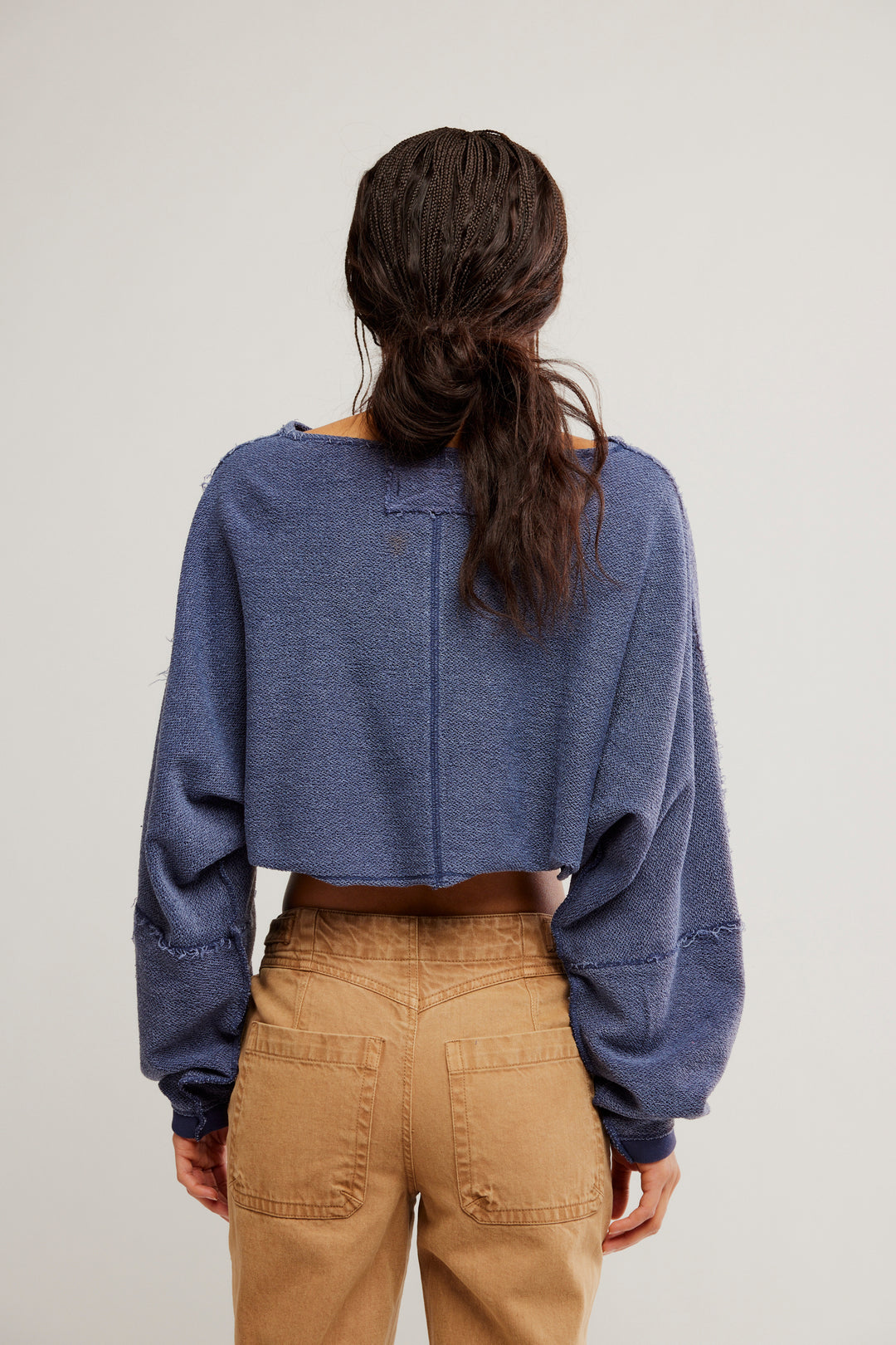 We The Free To The East Pullover / Navy Academy